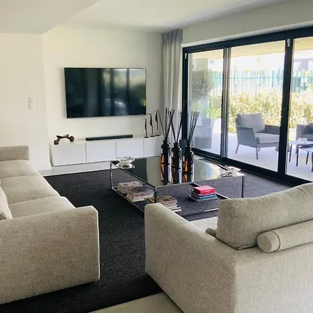 Spectacular Appartement - 4 Bedrooms In A Luxury Residence In Estepona Holiday home Estepona