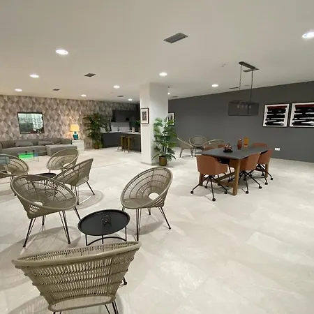 Spectacular Appartement - 4 Bedrooms In A Luxury Residence In Estepona *