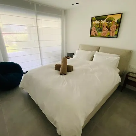 Spectacular Appartement - 4 Bedrooms In A Luxury Residence In Estepona Holiday home
